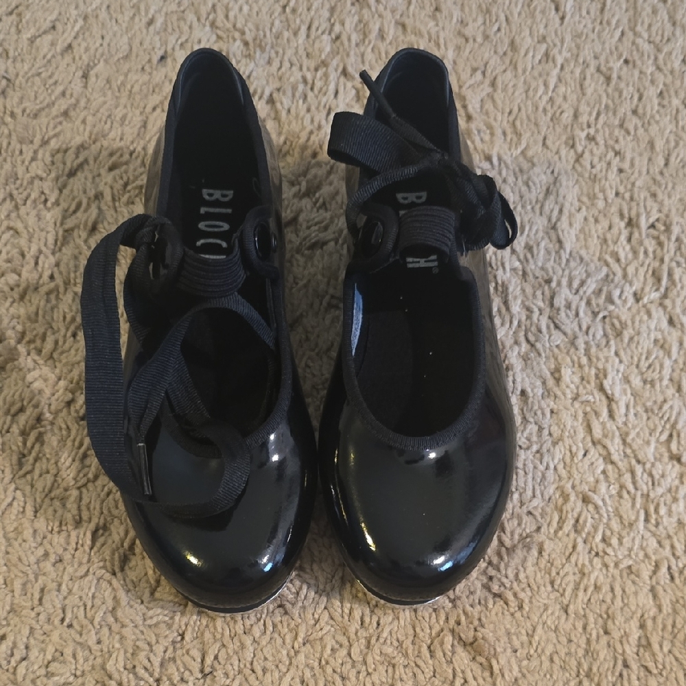 Bloch Kids Glossy Black Dress Shoes